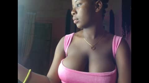 kinkyjuicexx online show from October 2025 05:33:01 PM