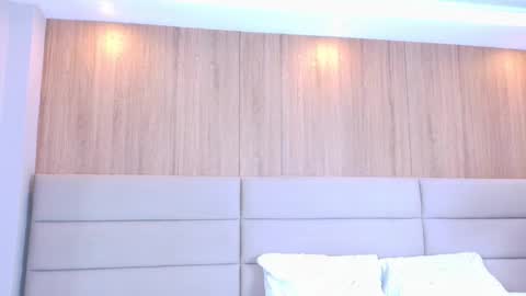 KiO online show from November 2025 02:55:02 AM