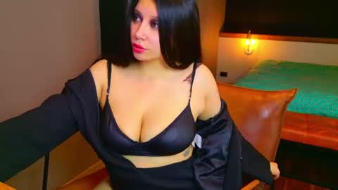 Snapshot of kioty_leo chatting on July 2026 09:42:01 PM Tamara Bela your favorite lover from Colombia online show from July 2026 09:42:01 PM