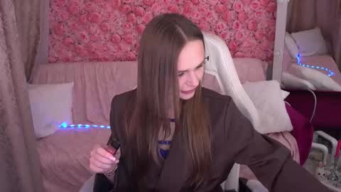 Snapshot of kiraagray chatting on March 2026 02:12:02 PM kiraagray online show from March 2026 02:12:02 PM