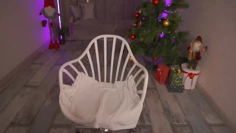 Kira online show from January 2025 11:38:01 PM