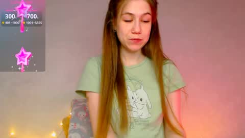 Kira online show from March 2026 03:31:01 AM