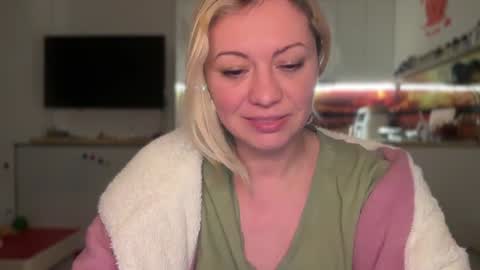 KiraDivine online show from February 2025 07:27:02 PM