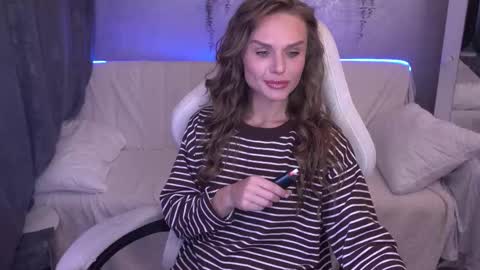 kiragrayyy online show from November 2025 01:45:01 PM