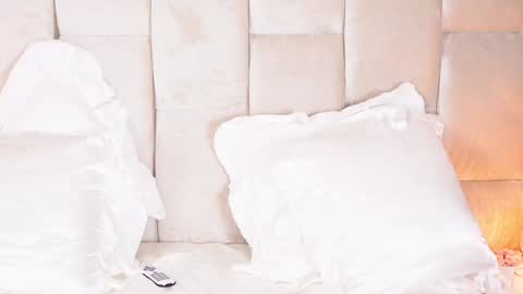 kira online show from December 2024 09:11:01 PM