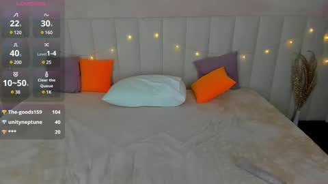 Kira online show from February 2025 05:22:01 AM