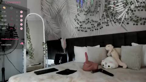 Kira online show from January 2026 01:53:02 AM