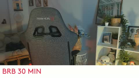 Kira online show from March 2025 05:14:02 PM