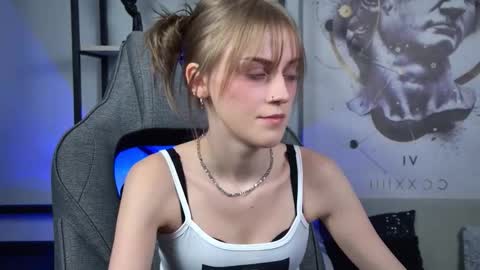 Kira online show from March 2026 11:55:01 PM