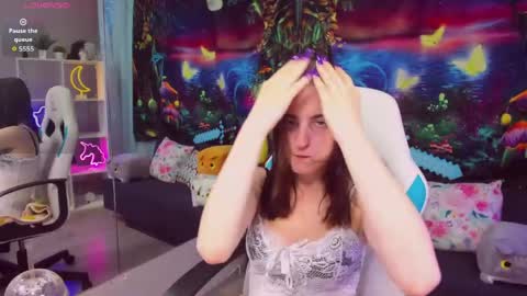 Snapshot of kiraparker chatting on June 2026 06:55:02 PM KiraParker online show from June 2026 06:55:02 PM