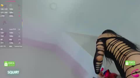 Snapshot of kiravixenn chatting on February 2026 07:34:02 PM kiravixenn online show from February 2026 07:34:02 PM