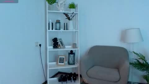    online show from October 2025 11:24:01 AM