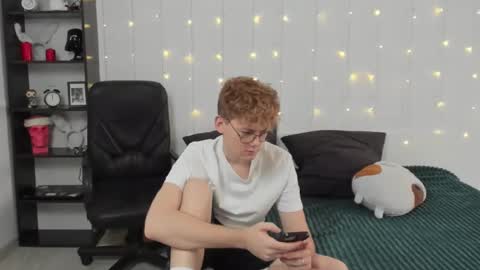 Snapshot of kirill_20_cm chatting on December 2024 01:51:01 PM Kirill and Andrey online show from December 2024 01:51:01 PM