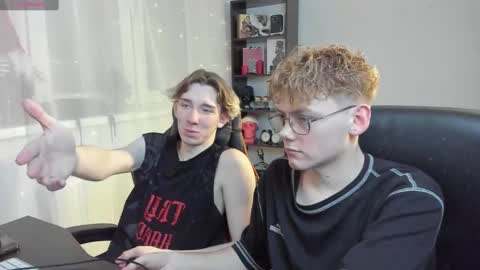 Snapshot of kirill_20_cm chatting on February 2025 03:48:02 PM Kirill and Andrey online show from February 2025 03:48:02 PM