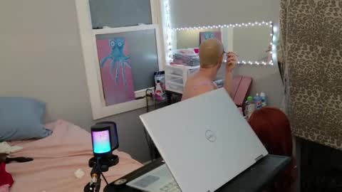 Onya online show from February 2025 09:00:02 AM