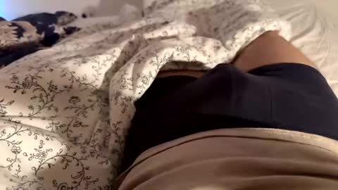 Snapshot of kirksmith235 chatting on April 2026 06:03:02 AM kirksmith235 online show from April 2026 06:03:02 AM