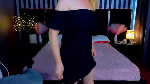 Snapshot of kirra_salute chatting on June 2026 12:44:02 PM Kirra Salute online show from June 2026 12:44:02 PM