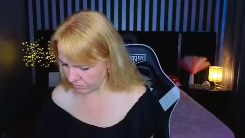 Snapshot of kirra_salute chatting on June 2026 05:35:02 AM Kirra Salute online show from June 2026 05:35:02 AM