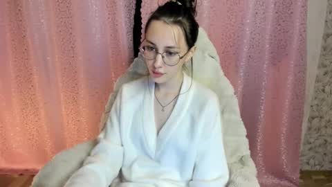 Asty online show from October 2025 05:55:01 PM