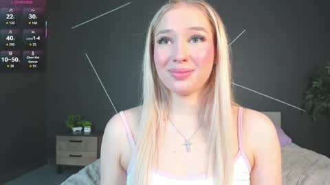 Chloe online show from April 2026 05:33:01 AM