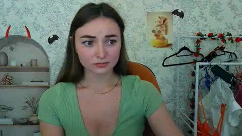 Valeria online show from November 2025 05:37:02 PM