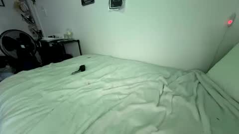 Kissah Kreampuff online show from January 2025 10:24:01 PM