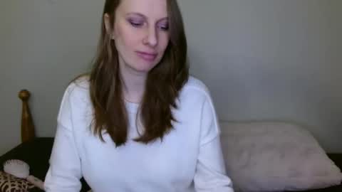 Allie online show from March 2025 10:43:01 PM