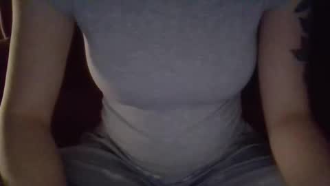 kissandtell1357 online show from December 2025 05:26:02 AM