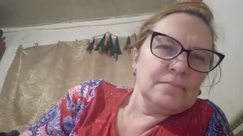 kissandvibe online show from December 2025 02:01:01 PM