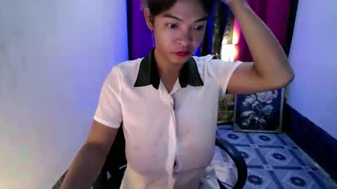 VICTORIA online show from November 2025 11:15:02 PM