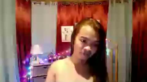 Snapshot of kisses_asian143 chatting on July 2026 11:34:01 AM VICTORIA online show from July 2026 11:34:01 AM