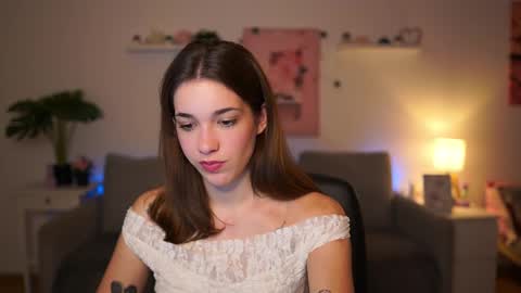 Sisi online show from December 2025 02:12:02 PM