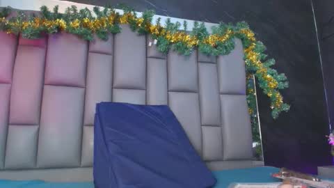 BELLA FLAME online show from December 2025 07:30:02 PM