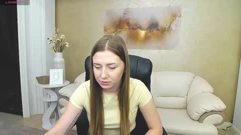 kissme_now online show from February 2026 02:03:01 PM