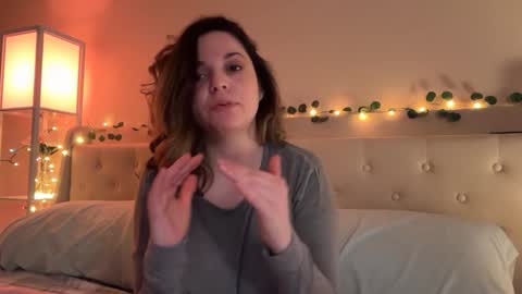 KitatoChips online show from April 2026 04:28:01 AM