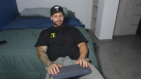 kite__ online show from September 2025 03:32:02 AM