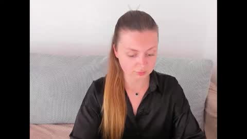 Snapshot of kitkatvel chatting on May 2026 12:44:01 PM kitkatvel online show from May 2026 12:44:01 PM