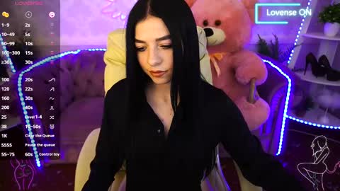 kitness online show from February 2025 08:00:01 PM