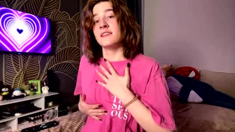 Tanesha online show from April 2026 02:32:01 PM