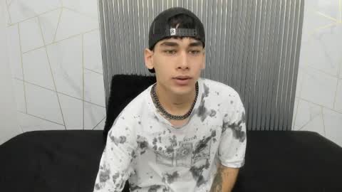 Snapshot of kitsune_44 chatting on March 2026 07:15:02 PM kitsune_44 online show from March 2026 07:15:02 PM