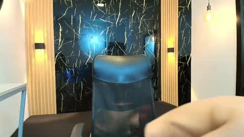 Snapshot of kitsune_44 chatting on April 2026 07:47:02 PM kitsune_44 online show from April 2026 07:47:02 PM