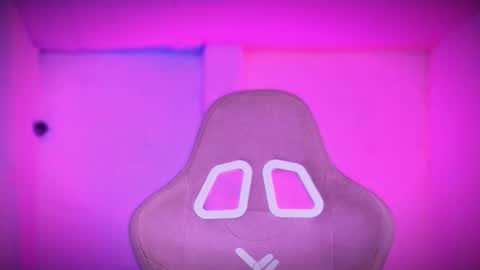 Snapshot of kitsuneplay_ chatting on January 2026 02:03:01 AM Salvatore online show from January 2026 02:03:01 AM