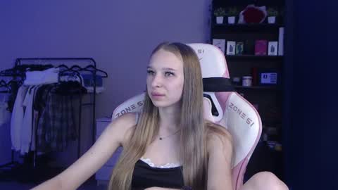 Snapshot of kitsuneyx chatting on July 2026 12:16:02 AM kitsuneyX online show from July 2026 12:16:02 AM