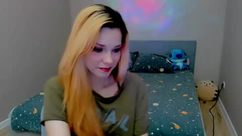 Alissa online show from October 2025 06:15:02 PM
