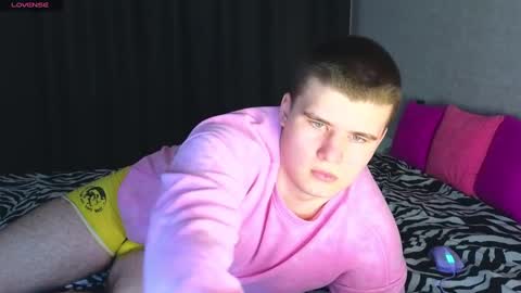 Vlad online show from March 2025 03:51:01 PM