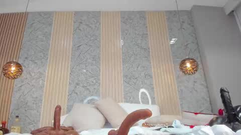 kitty__diamond_ online show from February 2025 05:29:02 AM