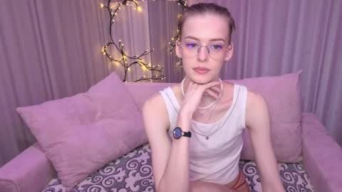 Kitty online show from June 2026 12:46:02 AM