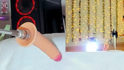 Kitty online show from October 2025 10:22:02 AM