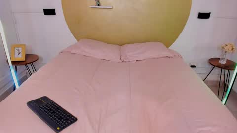 Kitty Darkell online show from April 2026 11:49:01 AM