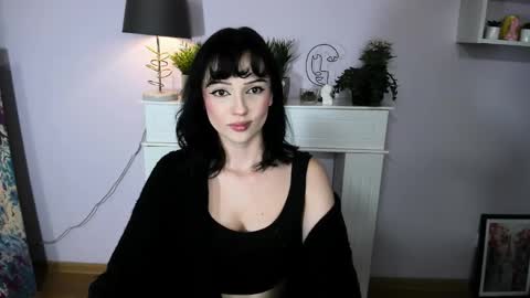 Denise online show from November 2025 10:37:02 PM